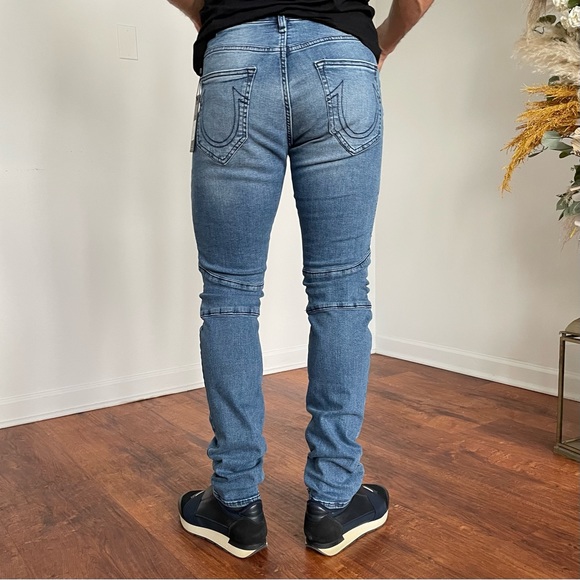 TRUE RELIGION Skinny Jeans (30) - Picture 7 of 13